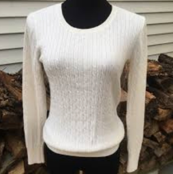 Merona Sweaters - Merona Women's Cable knit Sweater size Extra Small